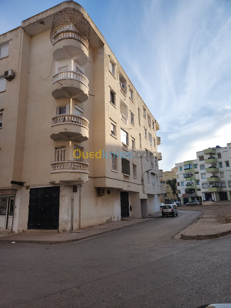 Vente Appartement F4 Mostaganem Mostaganem