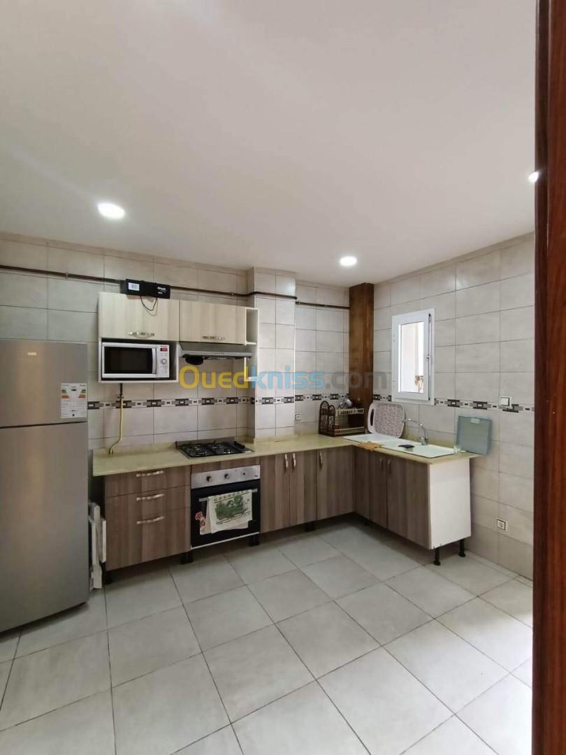 Location vacances Appartement F3 Mostaganem Mostaganem