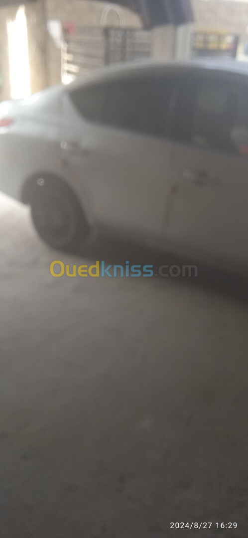 Nissan Sunny 2014 Acenta