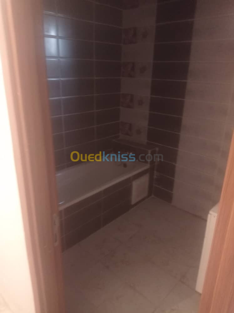 Location Appartement F4 Oran Oran