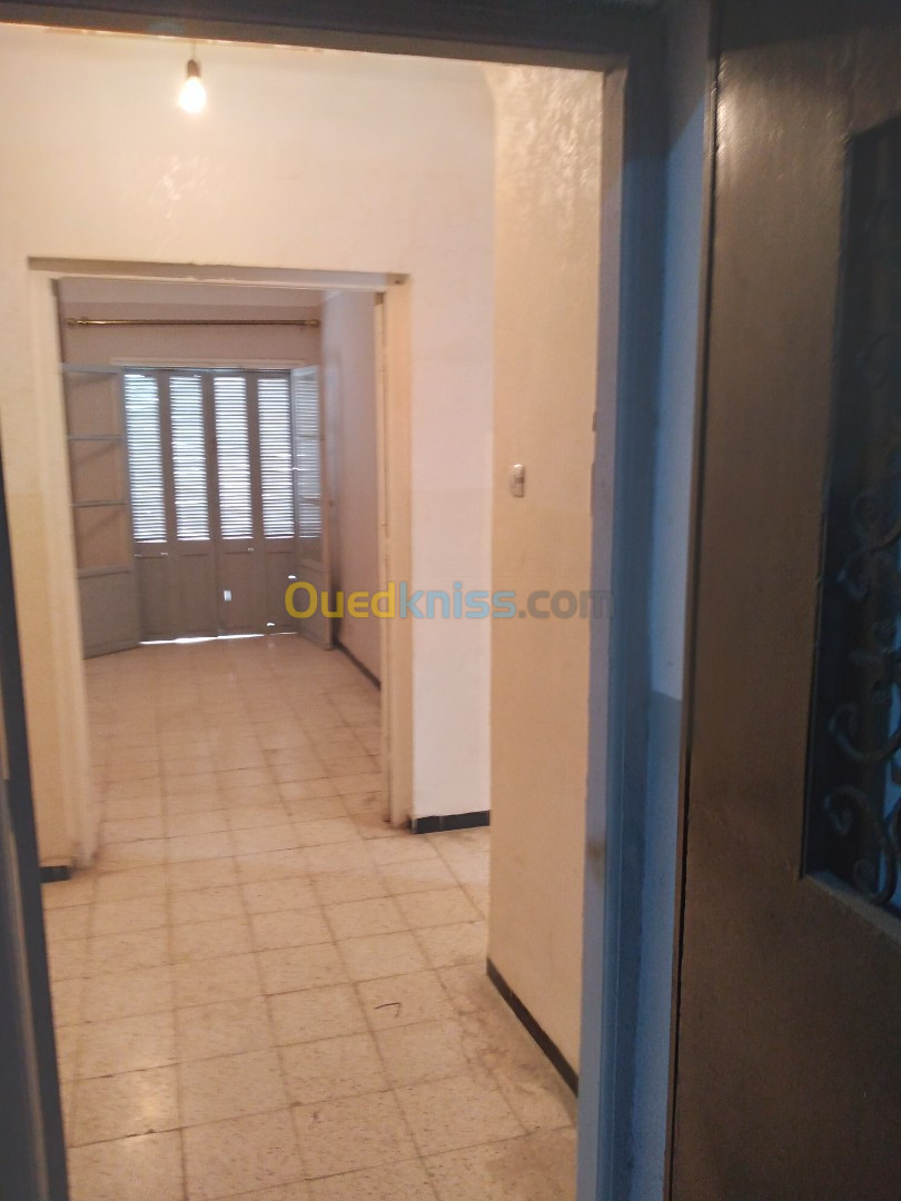 Location Appartement F3 Alger Bab ezzouar