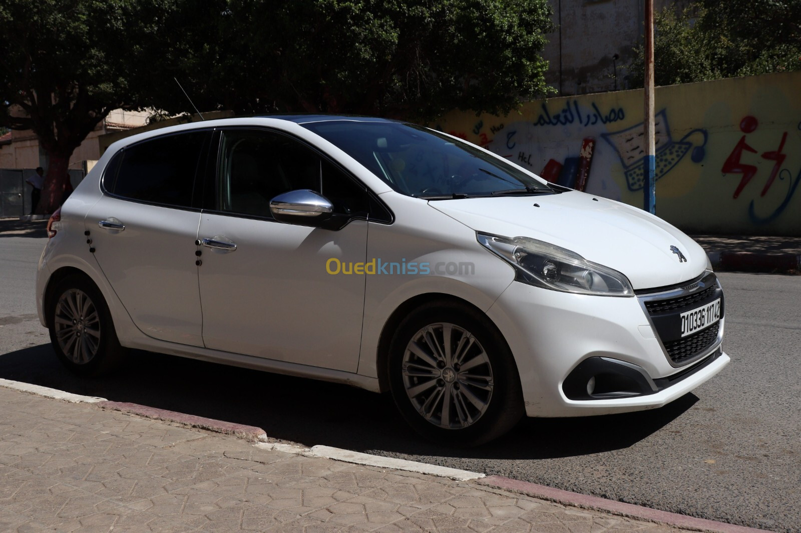 Peugeot 208 2017 Allure Facelift