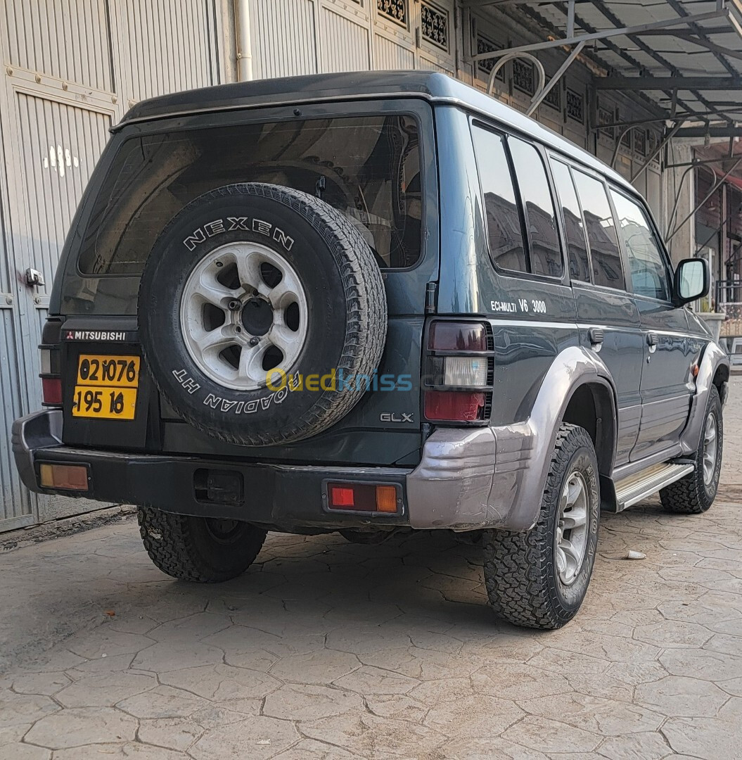 Mitsubishi Pajero Court 1995 Pajero Court