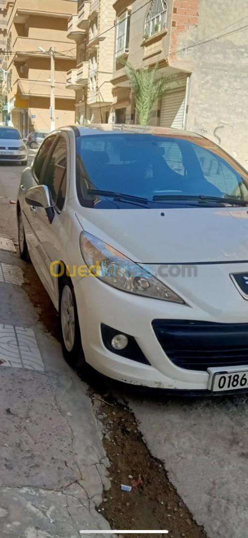 Peugeot 207 2011 207