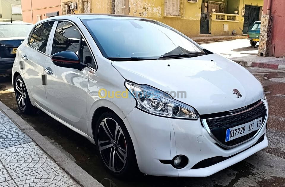 Peugeot 208 2013 208