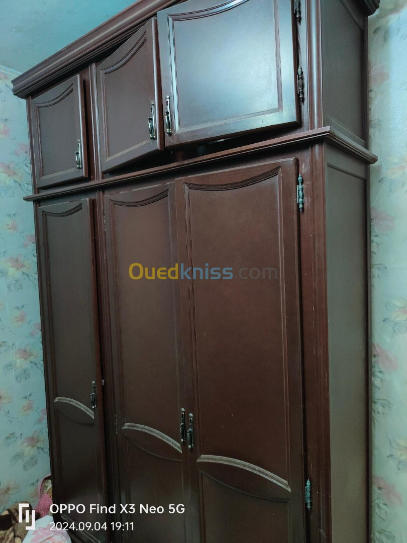 Armoire de chambre 