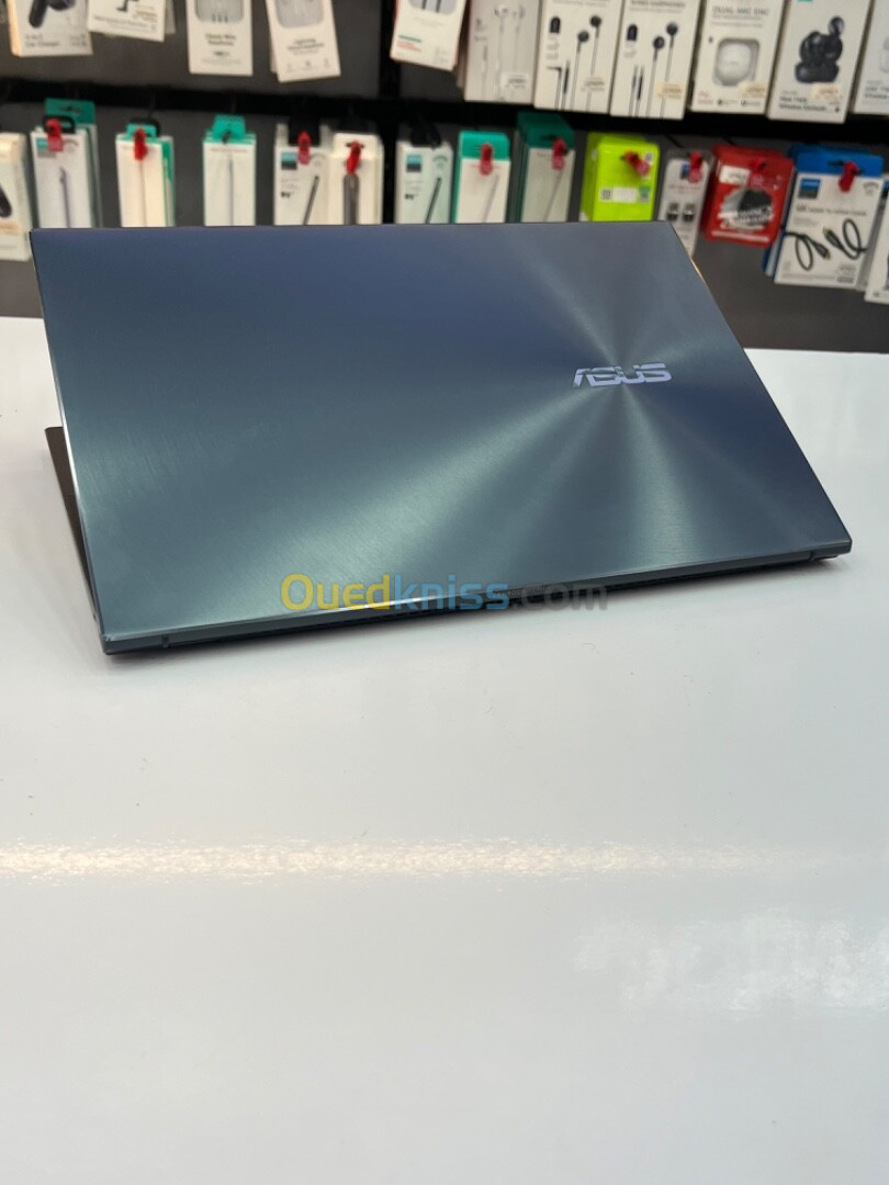 LAPTOP ASUS ZENBOOK 13 I7-1165G7 16GB RAM 512GB SSD 13.3" OLED