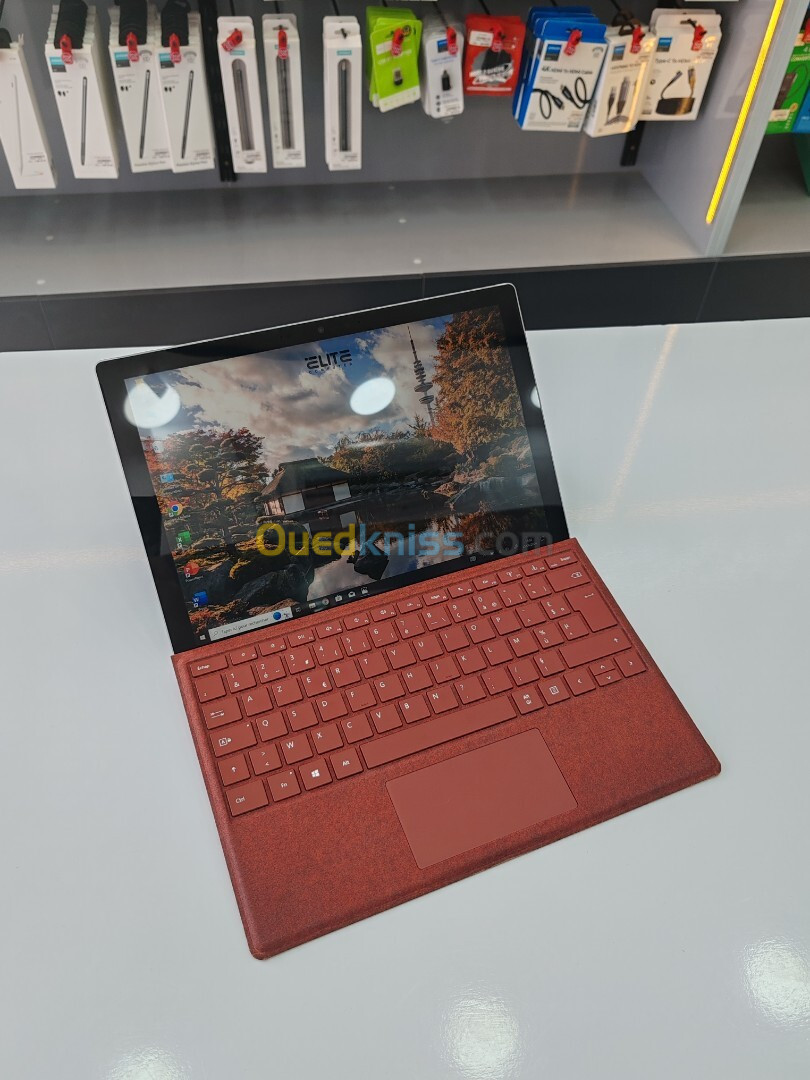 MICROSOFT SURFACE PRO 7+ I5-1135G7 8GB 256GB SSD 12.3" TACTILE 3K 