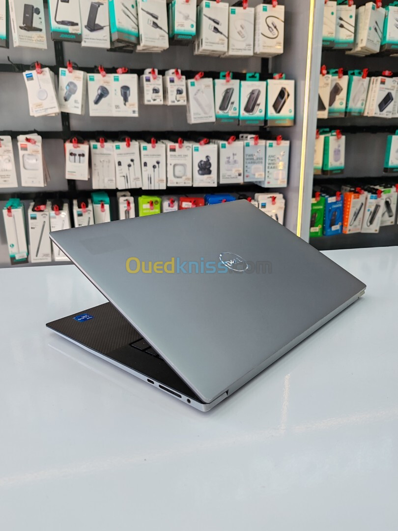 LAPTOP DELL PRÉCISION 5560 I7-11850H 32GB 1TB SSD QUADRO T1200 15.6" 4K TACTILE 