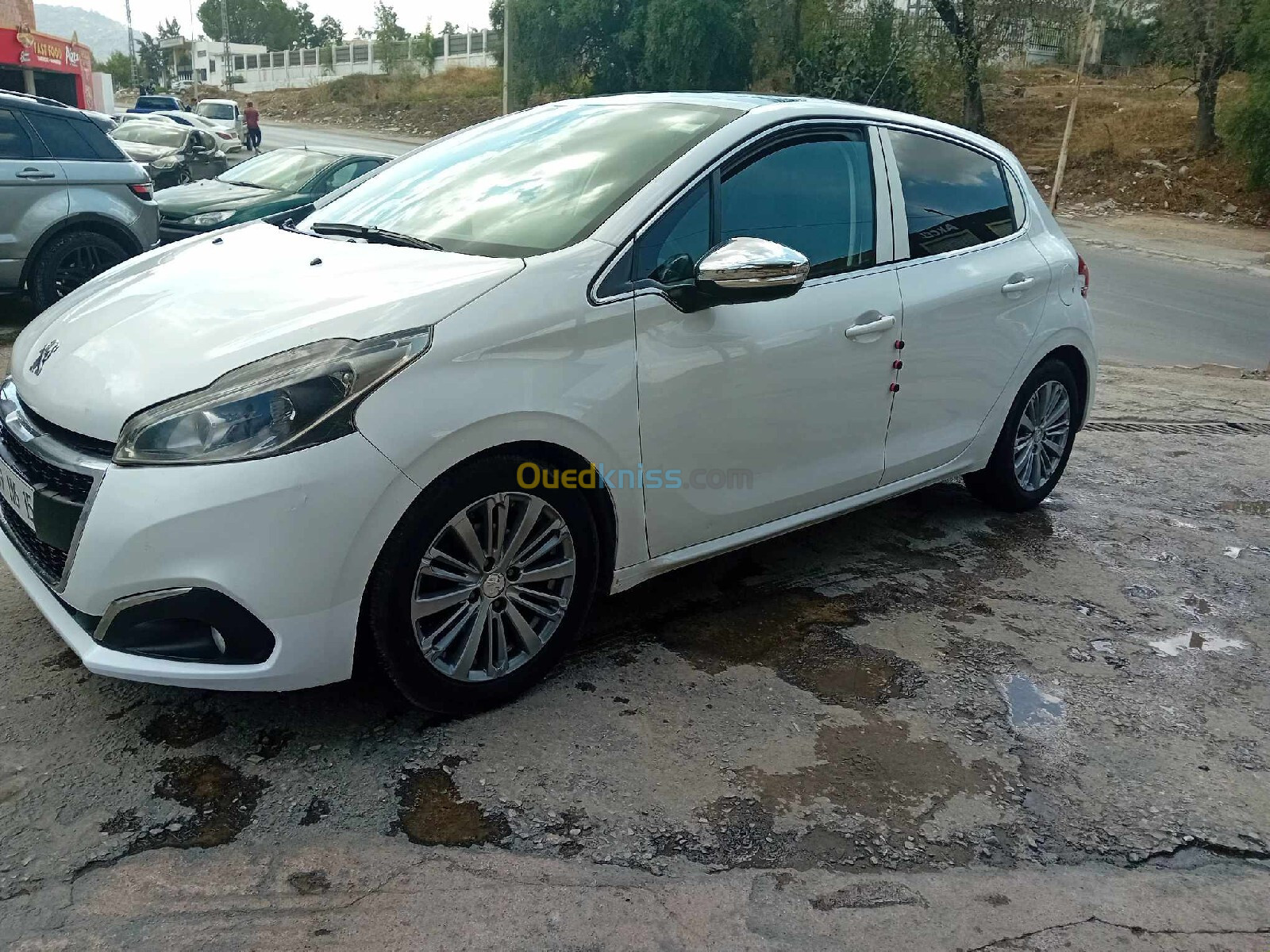 Peugeot 208 2016 Allure Facelift