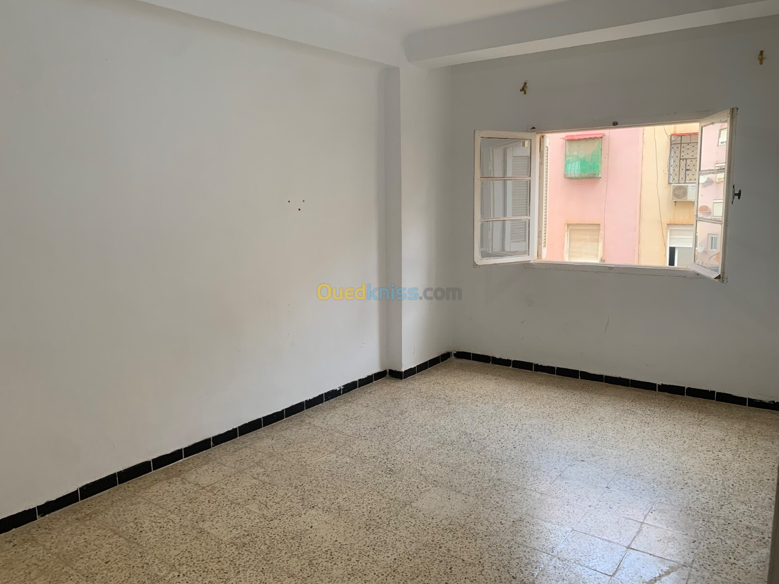 Location Appartement F3 Oran Bir el djir