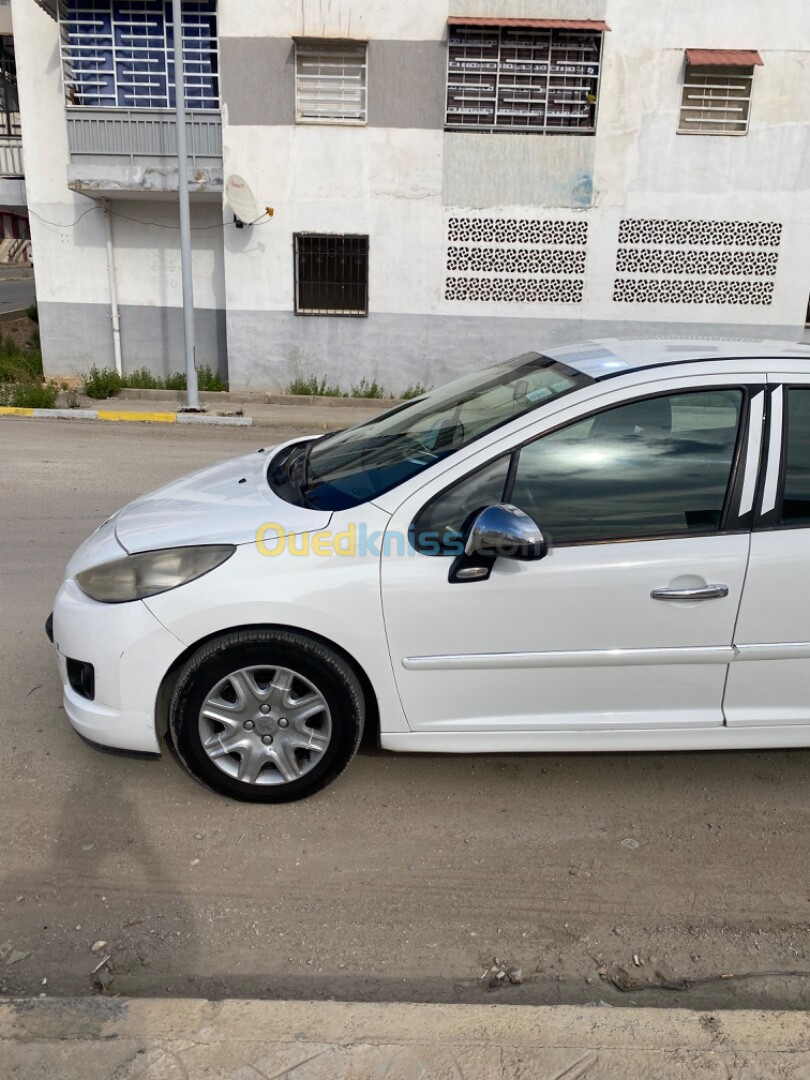 Peugeot 207 plus 2013 207 plus