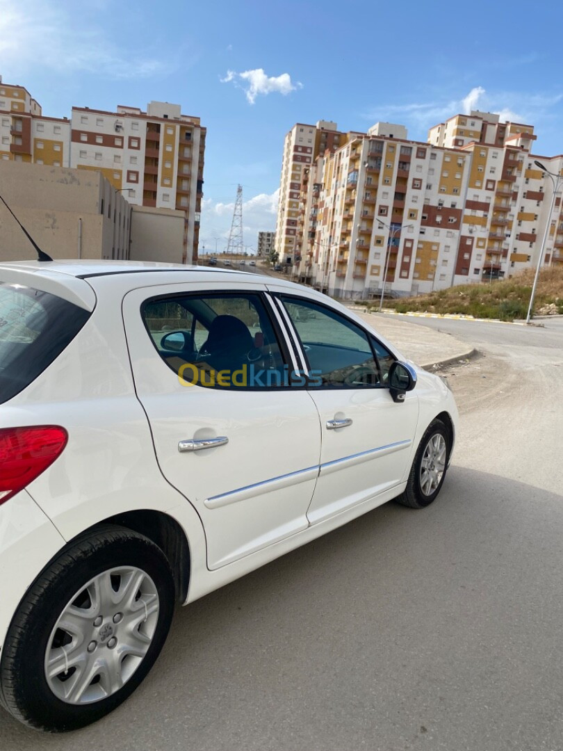 Peugeot 207 plus 2013 207 plus