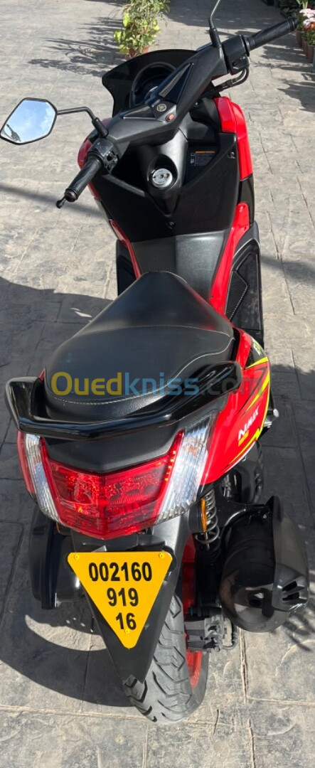 Yamaha N max 2019