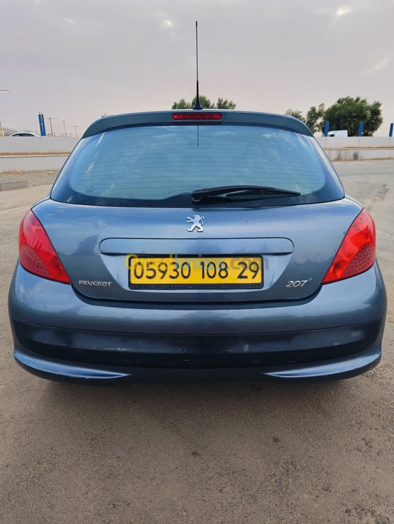 Peugeot 207 2008 207