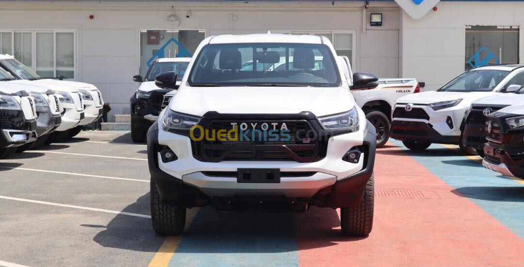 Toyota Hilux GR 2.8 2024 GR toute options