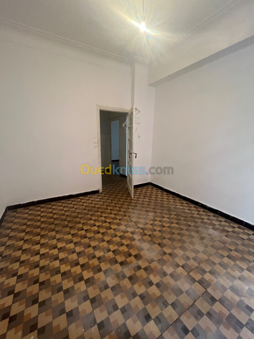 Location Appartement F3 Alger Alger centre