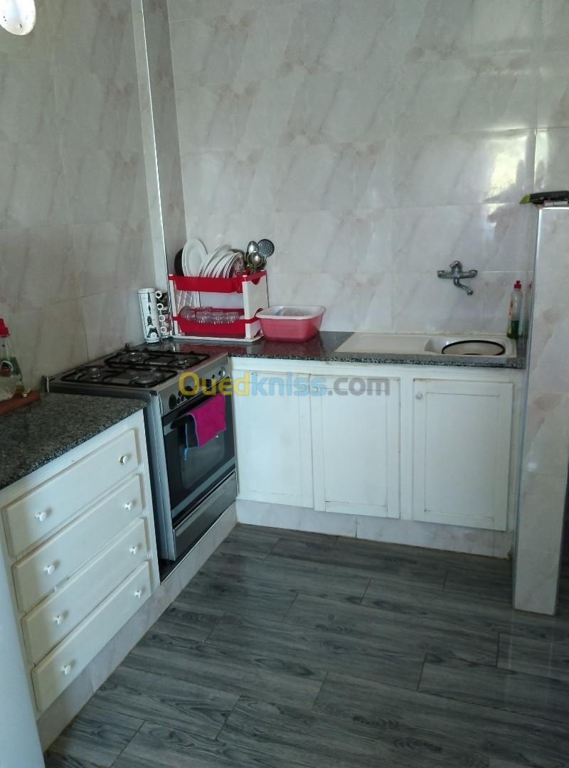 Location vacances Appartement F3 Béjaïa Beni ksila