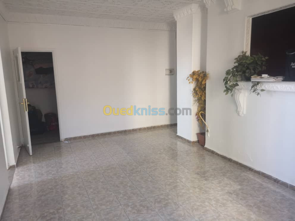 Vente Appartement F3 Annaba Annaba