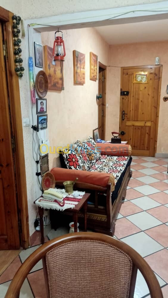 Vente Appartement F3 Annaba Sidi amar