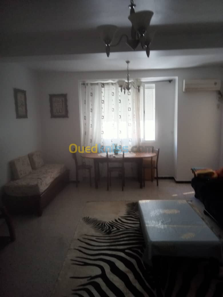 Location Appartement F4 Annaba Annaba