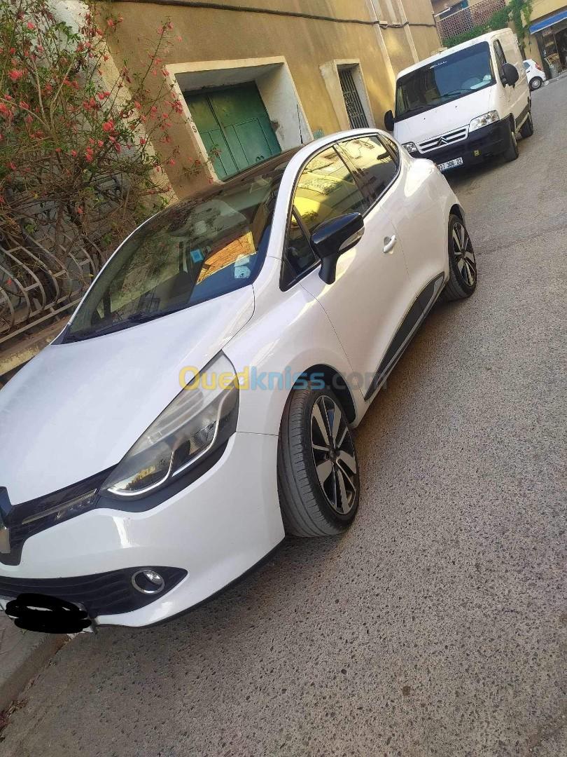 Renault Clio 4 2015 Seventeen