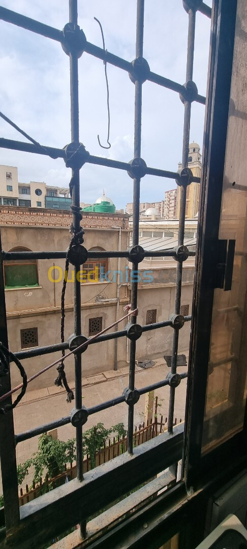 Location Appartement F3 Alger Bab ezzouar