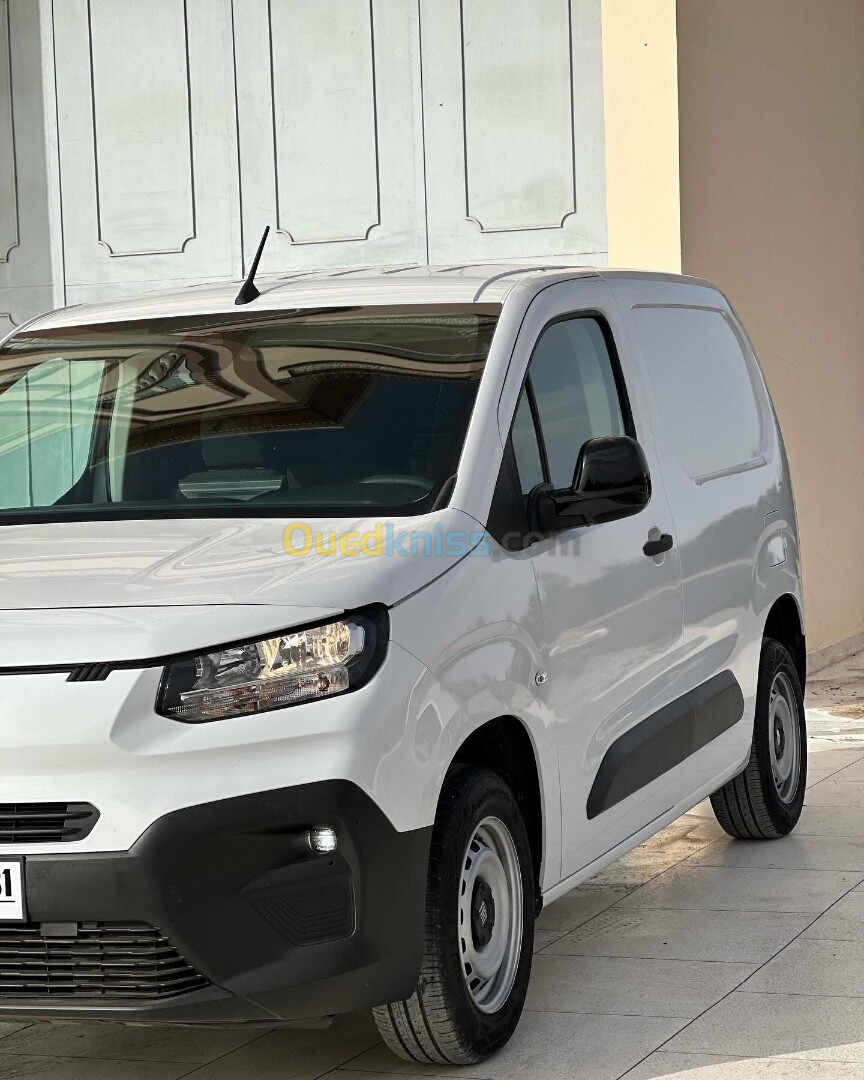 Fiat Doblo 2024 Algie