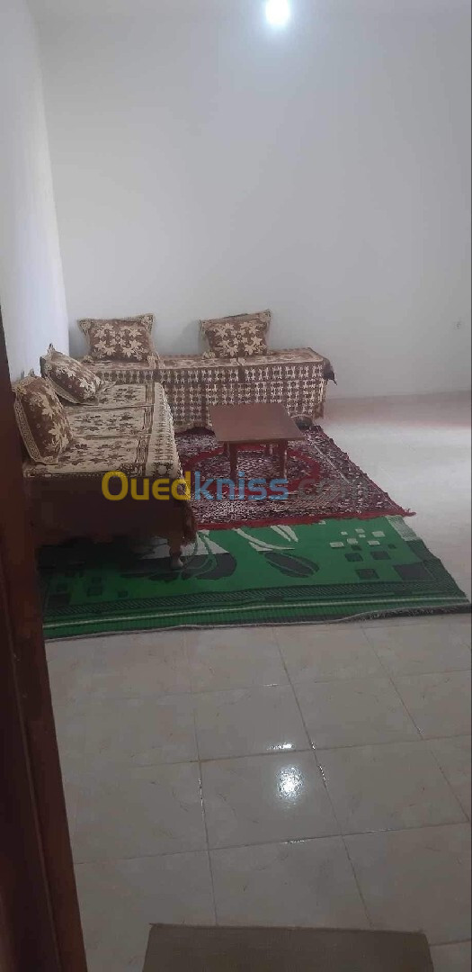 Location vacances Appartement F3 Mostaganem Mostaganem