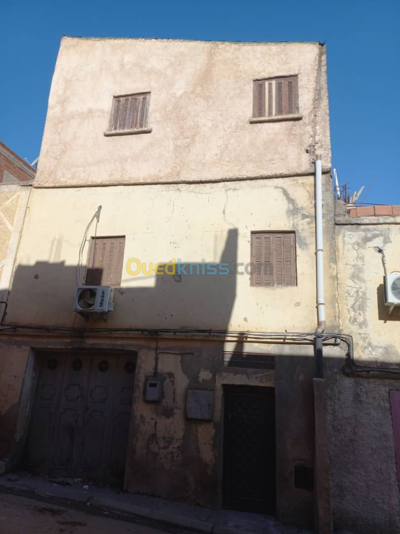 Vente Immeuble Guelma Guelma