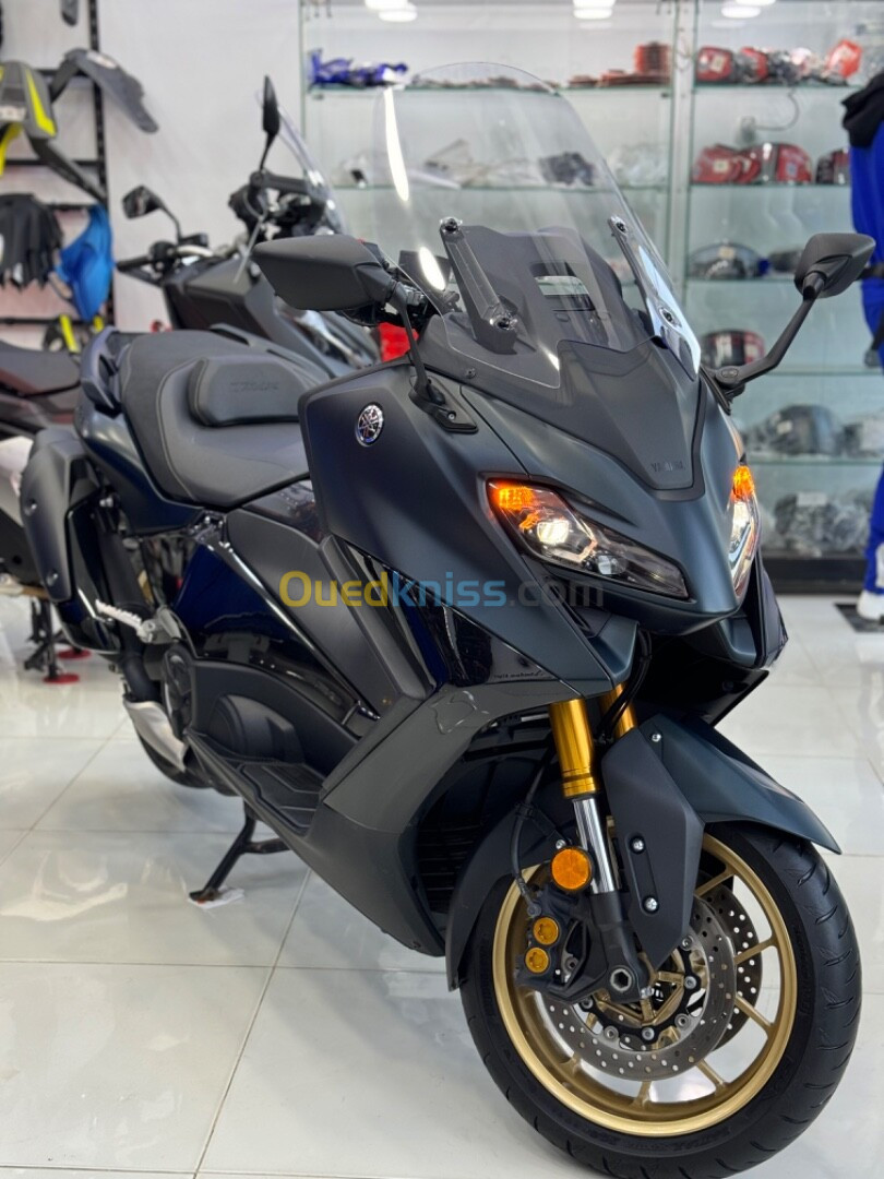 Yamaha Tmax 560 2022