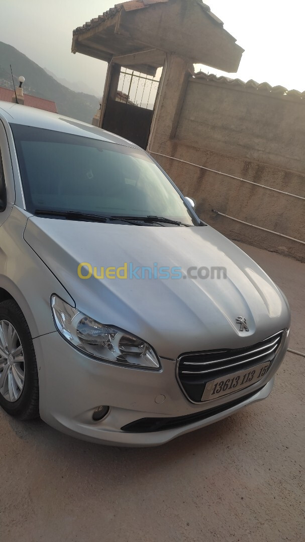 Peugeot 301 2013 Allure