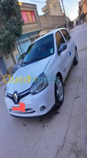 Renault كليو 2015 