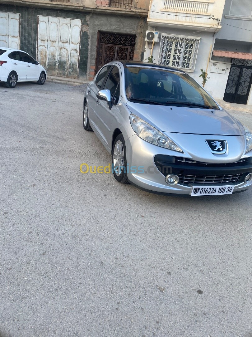 Peugeot 207 2008 Premium