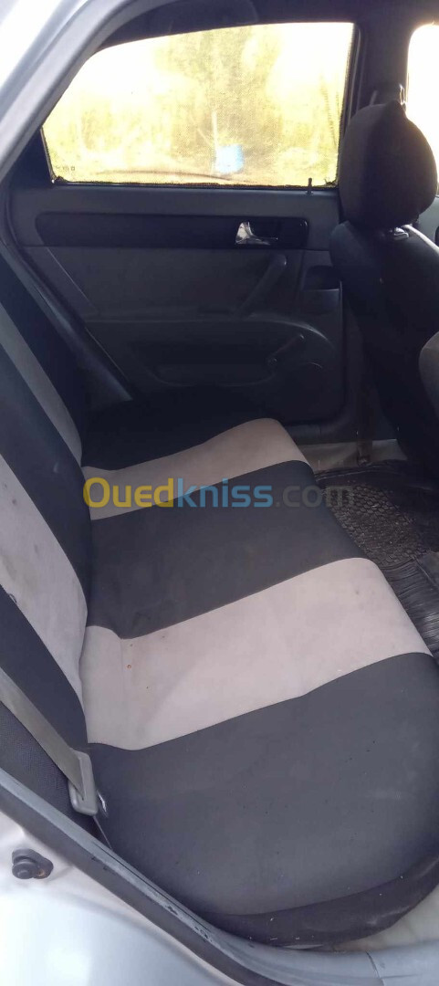 Chevrolet Optra 5 portes 2010 