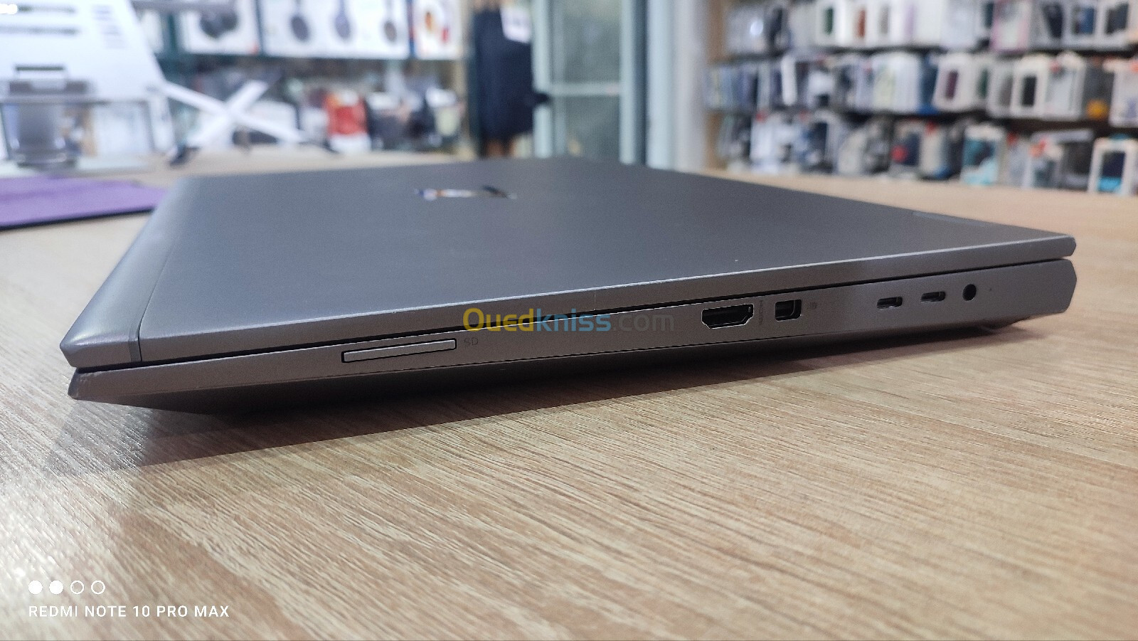 HP zbook Fury  17.3 G8  i7 11800H 32/512 SSD RTX A2000 caba fr