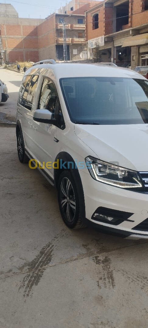 Volkswagen Caddy 2018 Alltrack