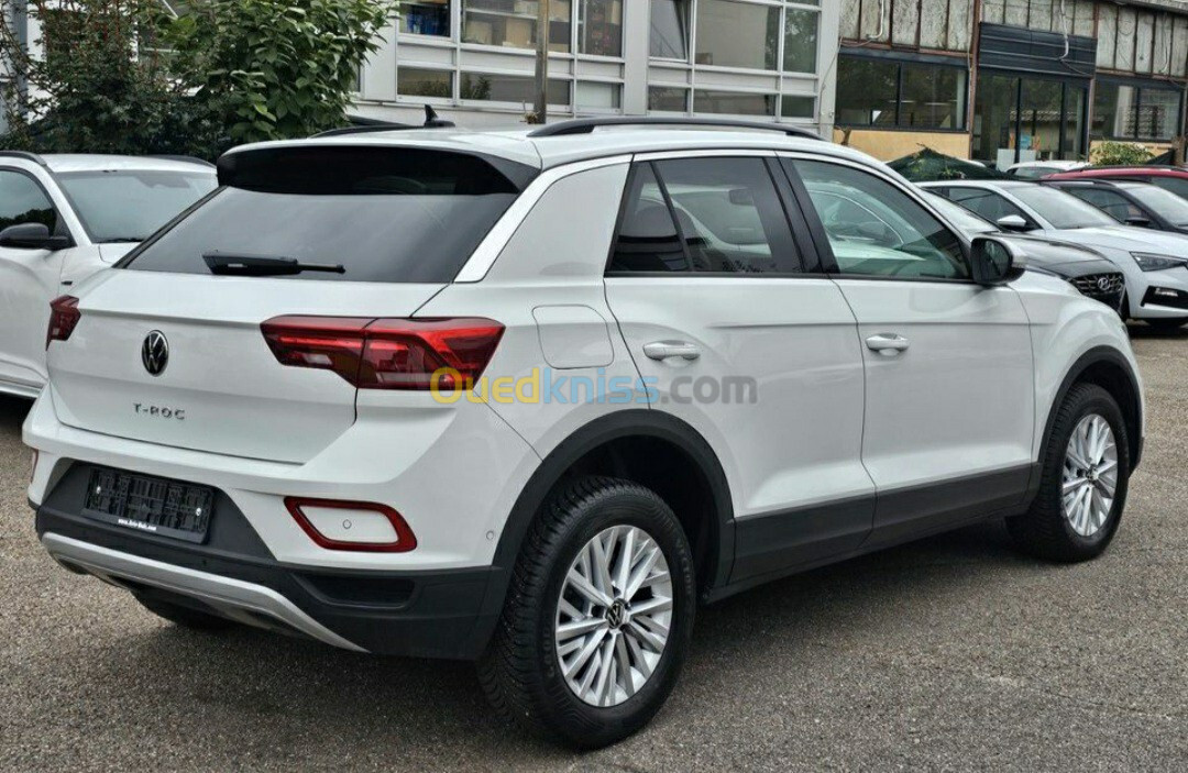 Volkswagen T-Roc 2023 Life plus