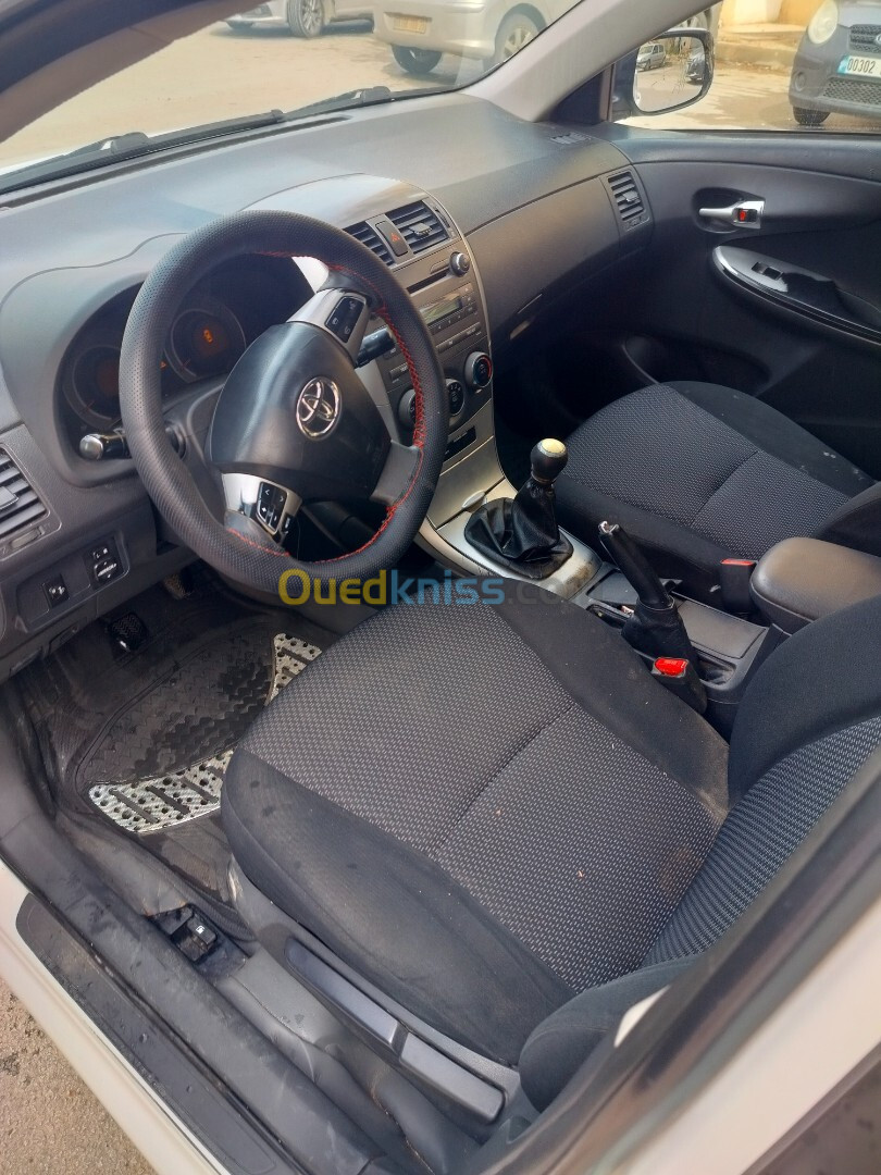 Toyota Corolla 2013 Executive 