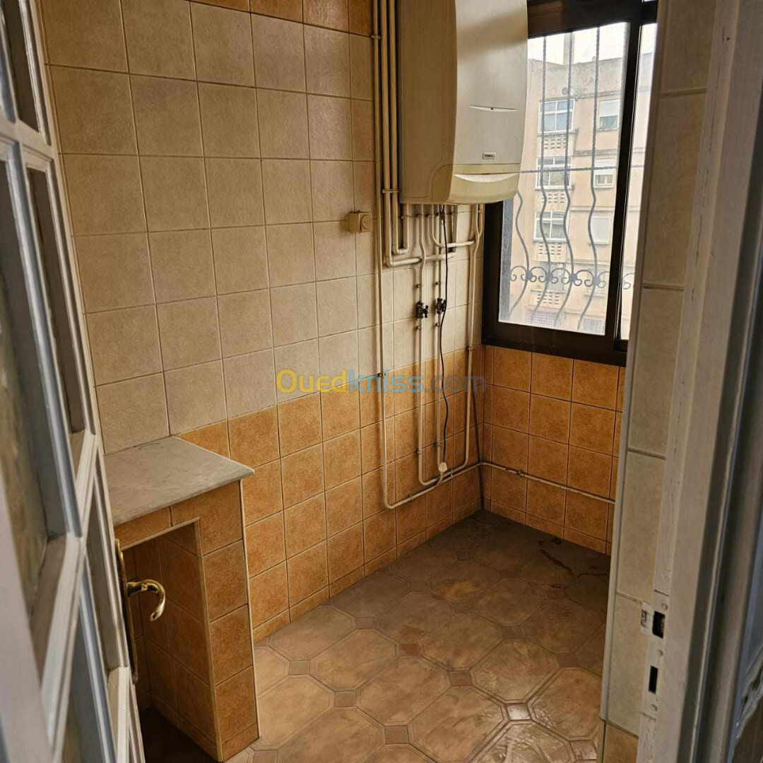 Location Appartement F4 Sétif Setif