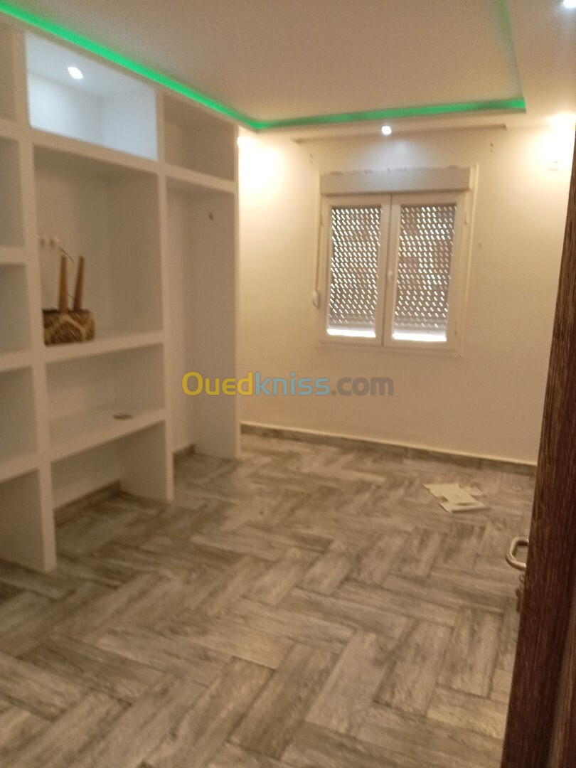 Location Appartement F4 Alger Baba hassen