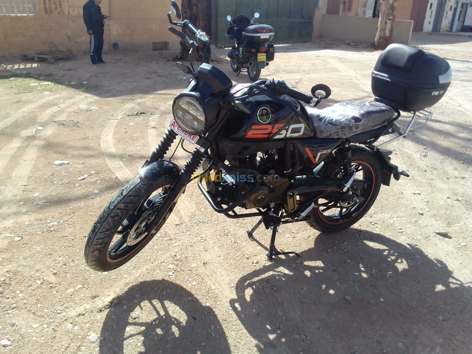 250 cc 6V Touareg 2024