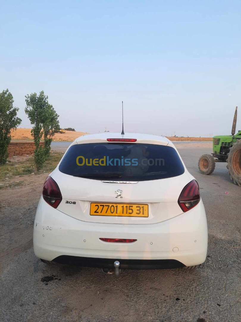 Peugeot 208 2015 208