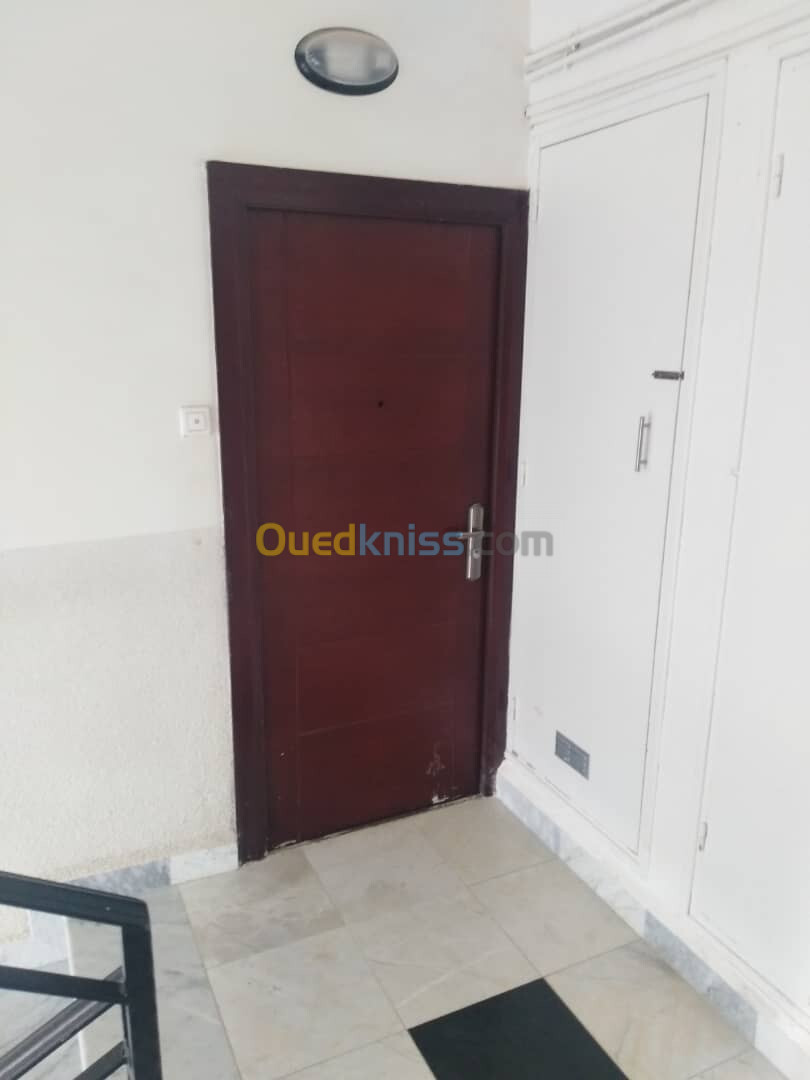 Location Appartement F4 Alger Beni messous