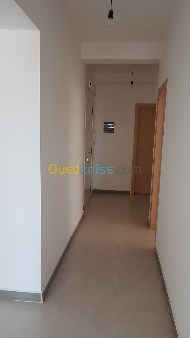 Vente Appartement F3 Alger Mahelma