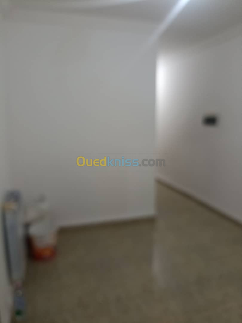 Location Appartement F4 Alger Mahelma