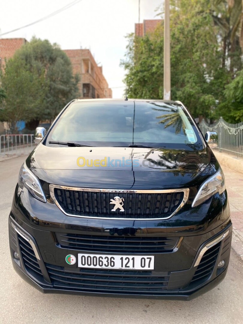 Peugeot Expert 2021 