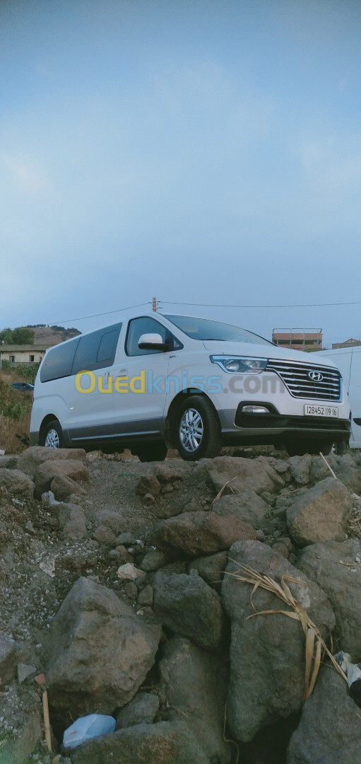 Hyundai H1 2019 Vitré 9 places