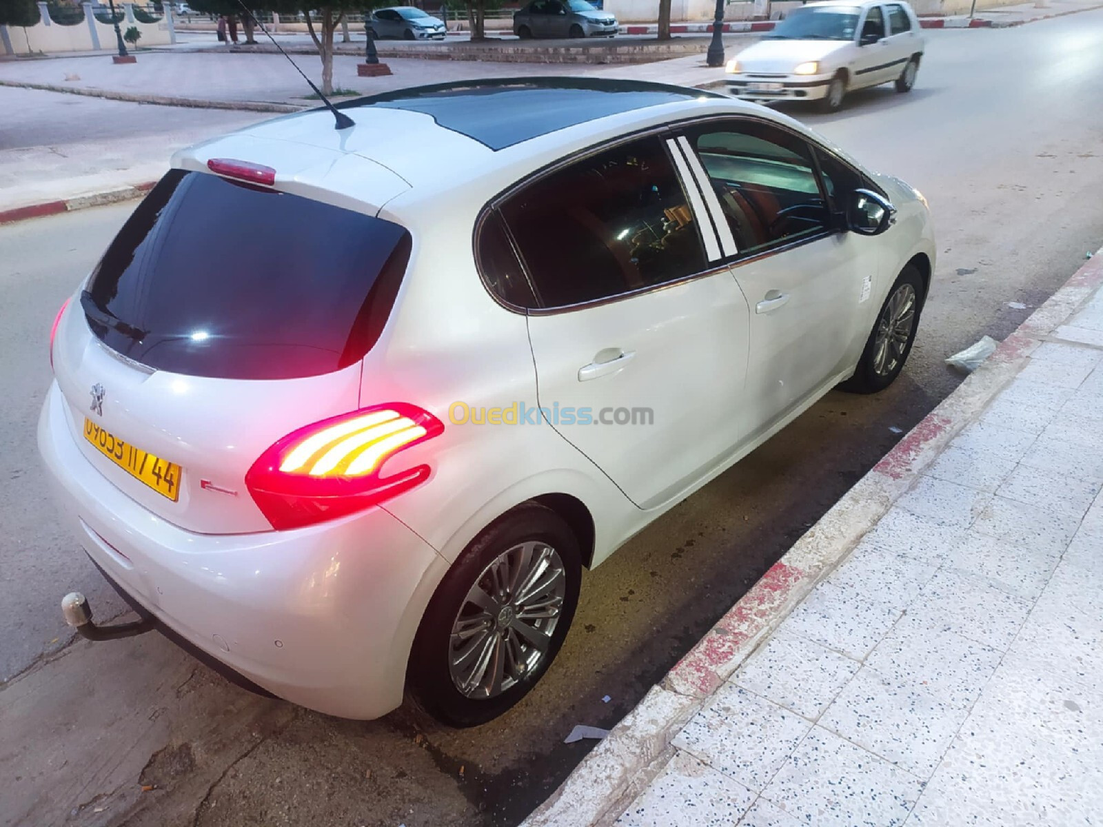 Peugeot 208 2017 208