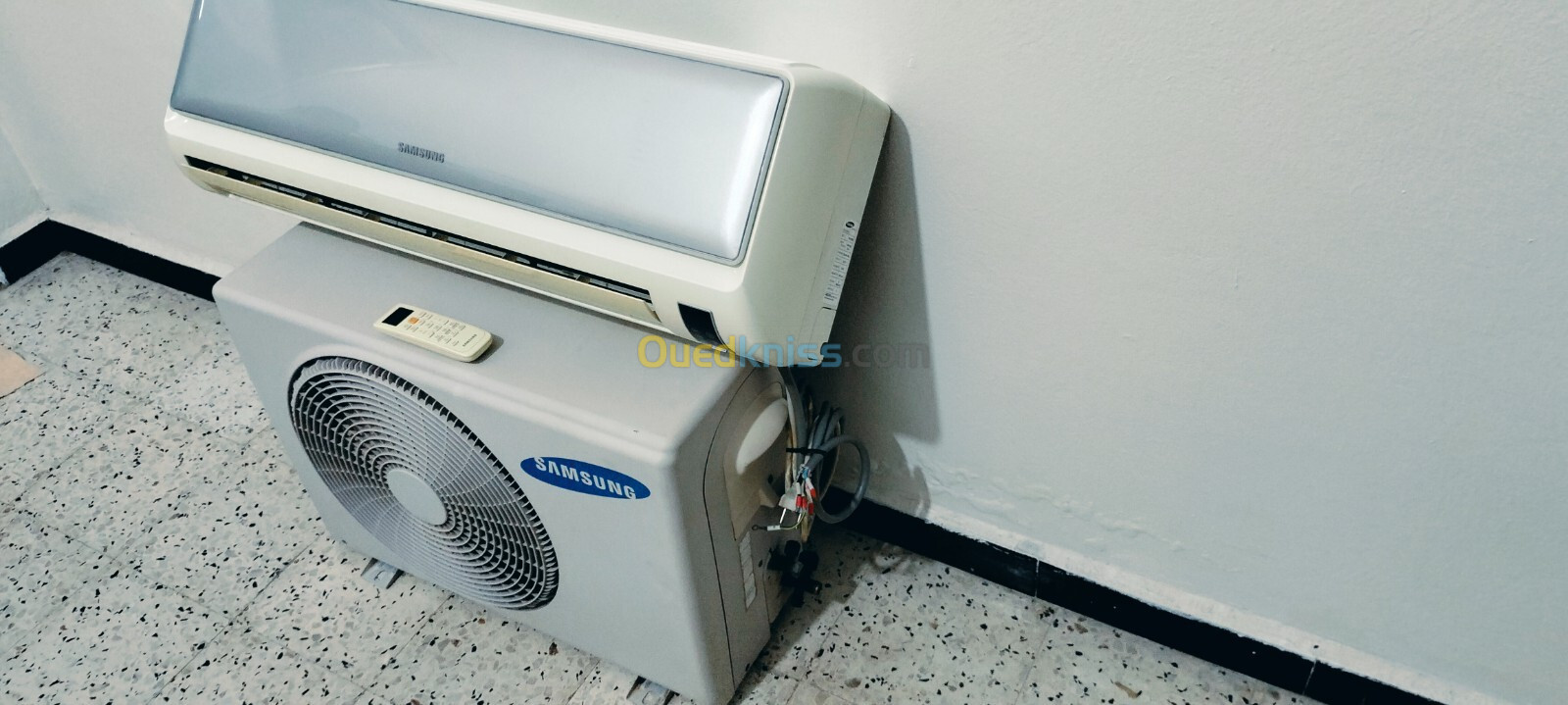 Climatiseur SAMSUNG 12000 BTU tropical T3 